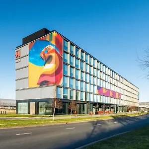 מלון Citizenm Schiphol Airport סכיפהול
