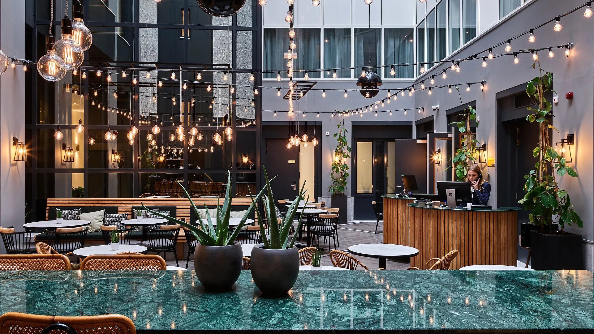 Staybridge Suites The Hague - Parliament By Ihg 4*,