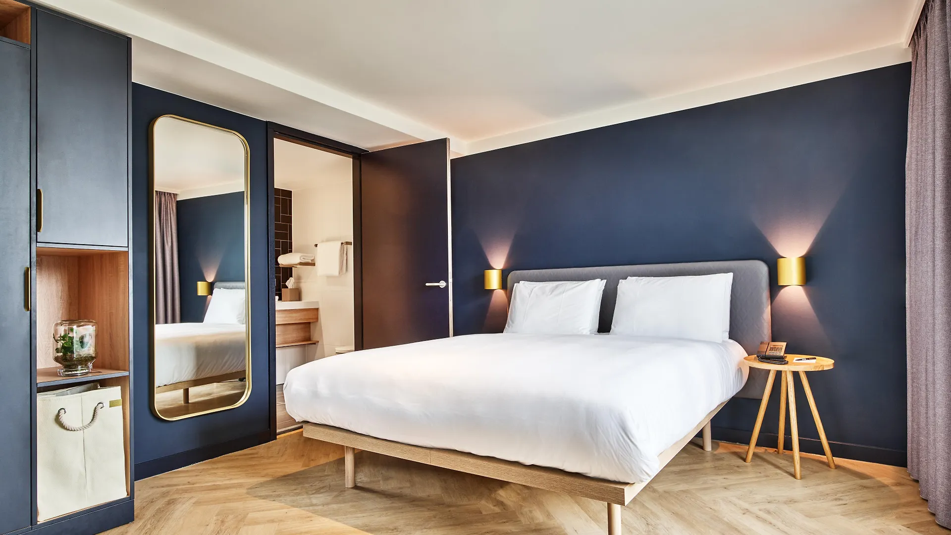 Staybridge Suites The Hague - Parliament By Ihg 4*,  Niederlande
